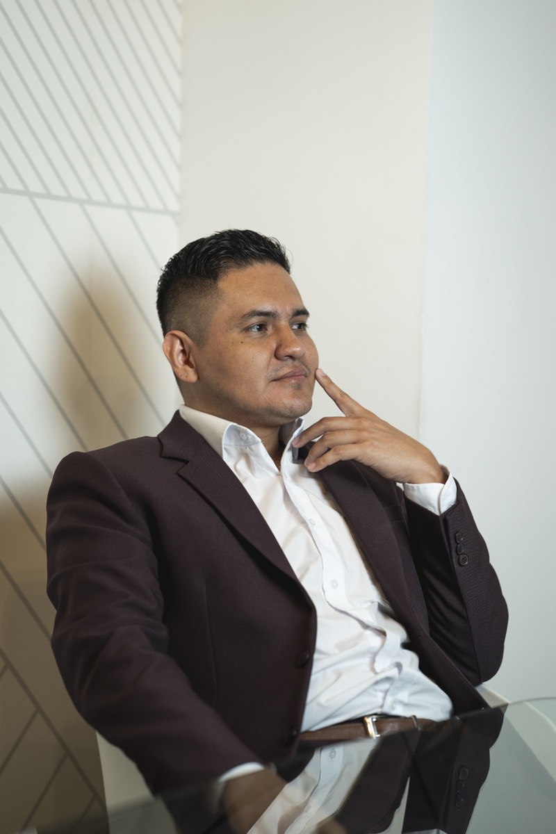 Carlos Leal